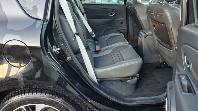 RENAULT SCENIC III 1.5 dCi 110 ch EDITION BOSE ECO²