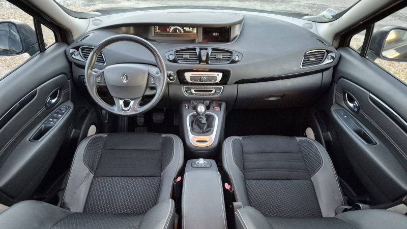 RENAULT SCENIC III 1.5 dCi 110 ch EDITION BOSE ECO²