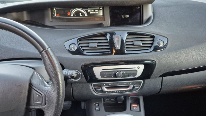 RENAULT SCENIC III 1.5 dCi 110 ch EDITION BOSE ECO²