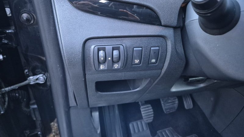 RENAULT SCENIC III 1.5 dCi 110 ch EDITION BOSE ECO²