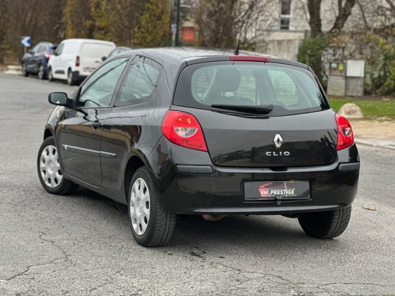 CLIO 3 1.5 DCI Paiement 4X ou 10X Possible
