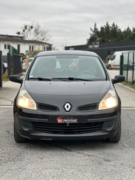 CLIO 3 1.5 DCI Paiement 4X ou 10X Possible