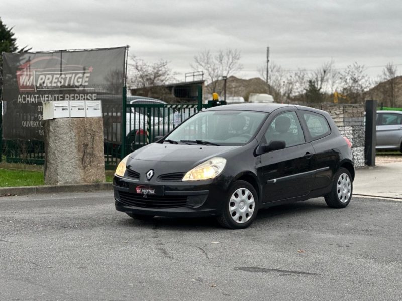 CLIO 3 1.5 DCI Paiement 4X ou 10X Possible