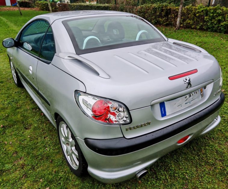 PEUGEOT 206 CC 2.0 16v PLATINIUM