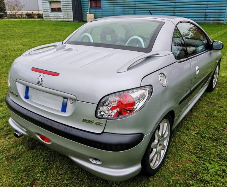 PEUGEOT 206 CC 2.0 16v PLATINIUM