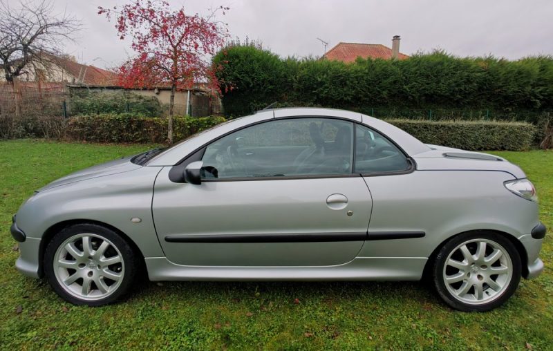 PEUGEOT 206 CC 2.0 16v PLATINIUM