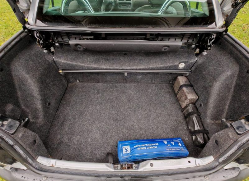 PEUGEOT 206 CC 2.0 16v PLATINIUM