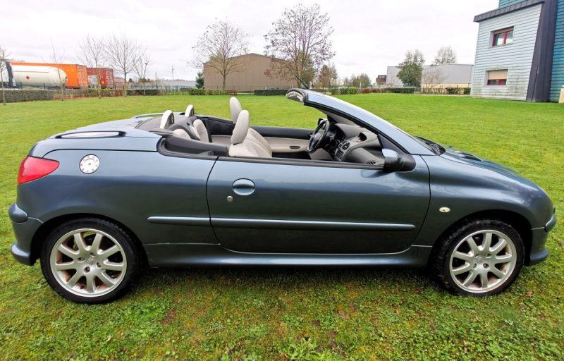 PEUGEOT 206 CC 1.6 16v PLATINIUM