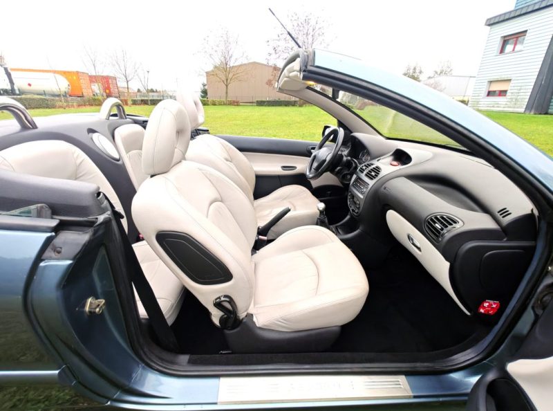 PEUGEOT 206 CC 1.6 16v PLATINIUM