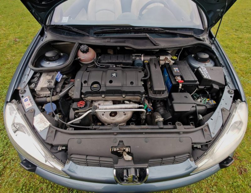 PEUGEOT 206 CC 1.6 16v PLATINIUM