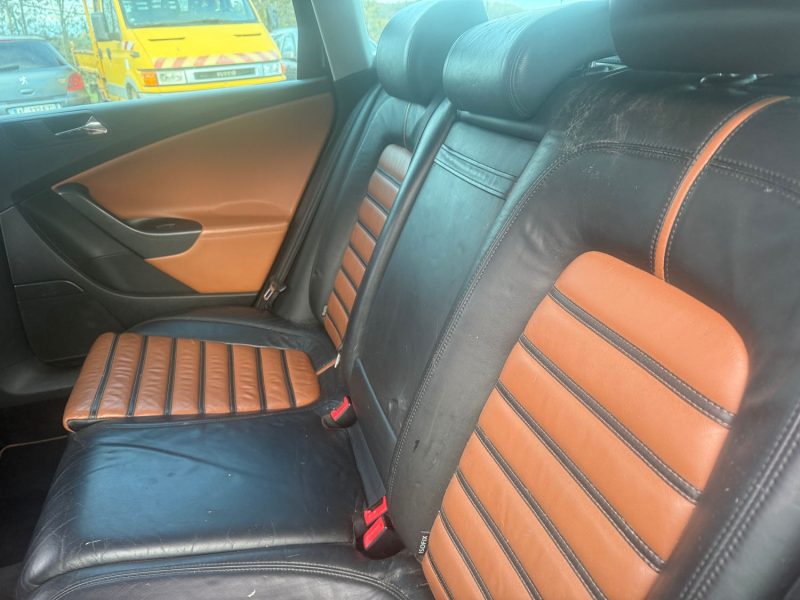 VOLKSWAGEN PASSAT SPORT 2.0 TDI 140 DPF 4MOTION 2007