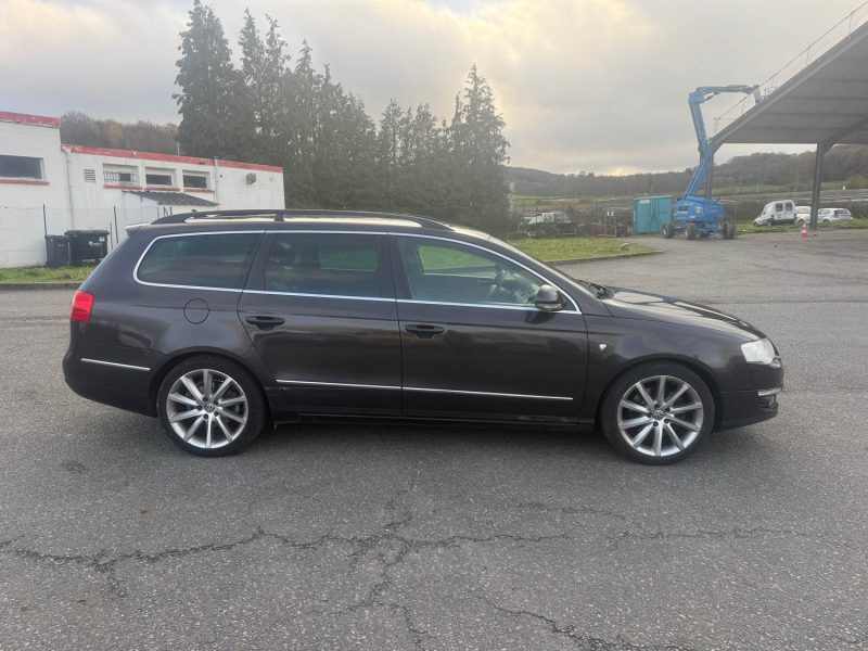 VOLKSWAGEN PASSAT SPORT 2.0 TDI 140 DPF 4MOTION 2007