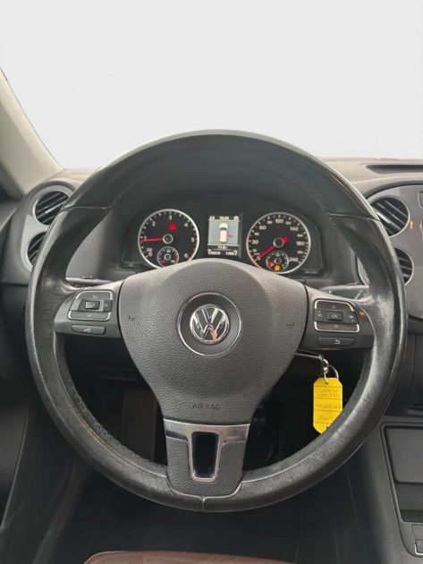 VOLKSWAGEN TIGUAN 2.0 TDI 140 BlueMotion Technology Carat 4Motion