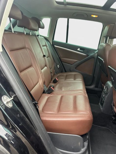 VOLKSWAGEN TIGUAN 2.0 TDI 140 BlueMotion Technology Carat 4Motion