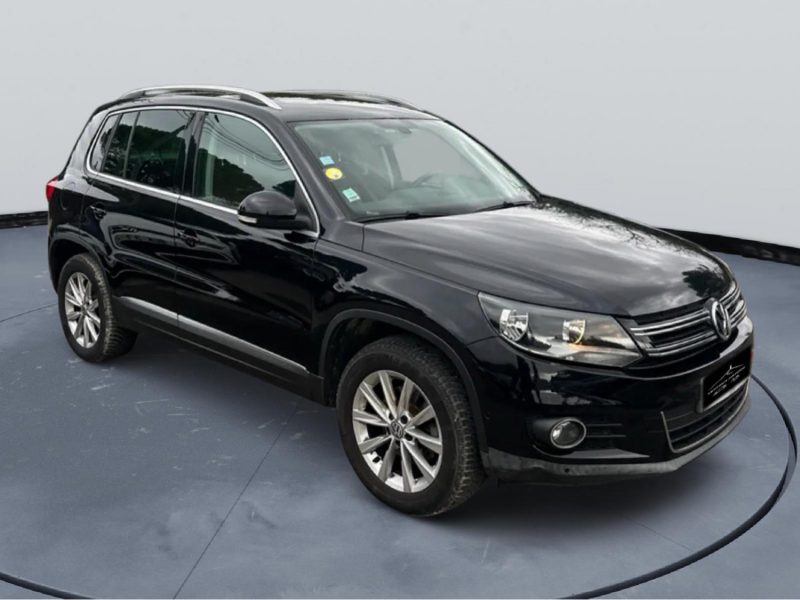 VOLKSWAGEN TIGUAN 2.0 TDI 140 BlueMotion Technology Carat 4Motion