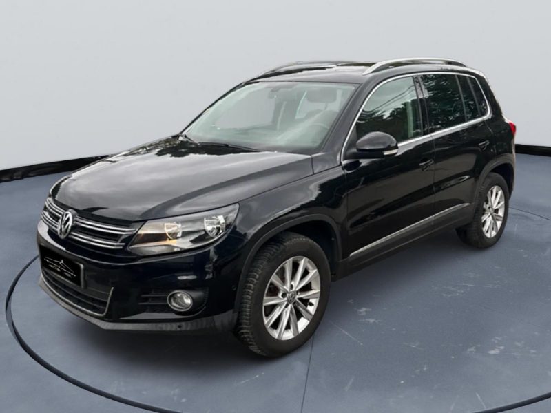 VOLKSWAGEN TIGUAN 2.0 TDI 140 BlueMotion Technology Carat 4Motion