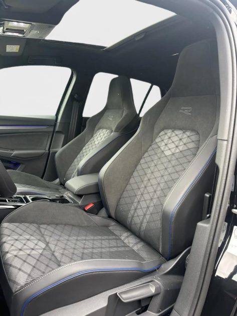 VOLKSWAGEN GOLF 2.0 TDI SCR 150 R-LINE DSG7 2025