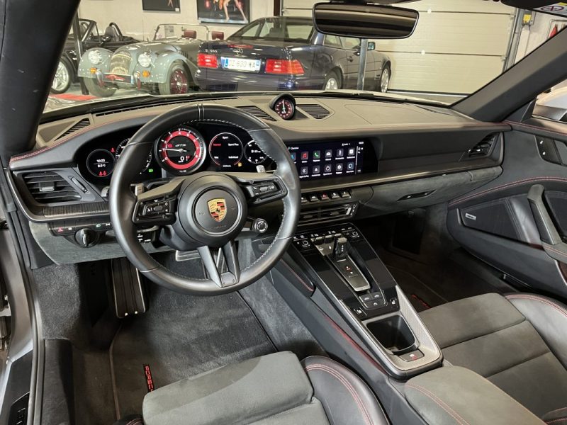 PORSCHE 911 3.0 480CH 4 GTS PDK 2022