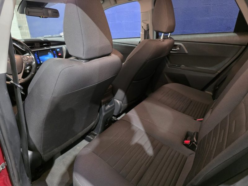 TOYOTA AURIS HSD 136h Design / SUIVI TOYOTA