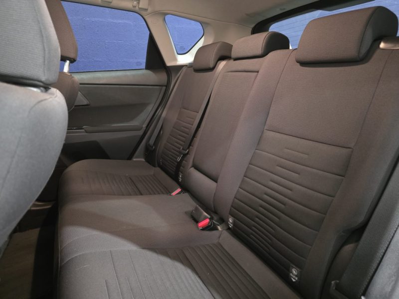 TOYOTA AURIS HSD 136h Design / SUIVI TOYOTA