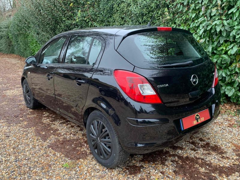 OPEL CORSA 1.2 80 ESSENTIA 2007