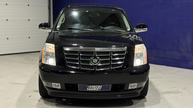 Cadillac  Escalade 409ch 2008 - GPL - 7 place - Sièges chauffants - TV escamotable - Peinture neuve 