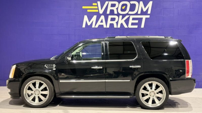 Cadillac  Escalade 409ch 2008 - GPL - 7 place - Sièges chauffants - TV escamotable - Peinture neuve 