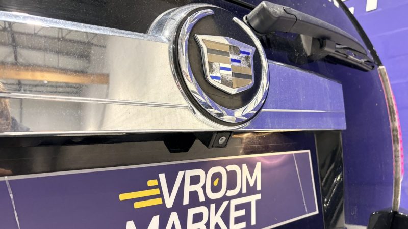 Cadillac  Escalade 409ch 2008 - GPL - 7 place - Sièges chauffants - TV escamotable - Peinture neuve 