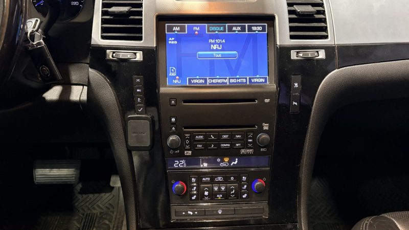 Cadillac  Escalade 409ch 2008 - GPL - 7 place - Sièges chauffants - TV escamotable - Peinture neuve 