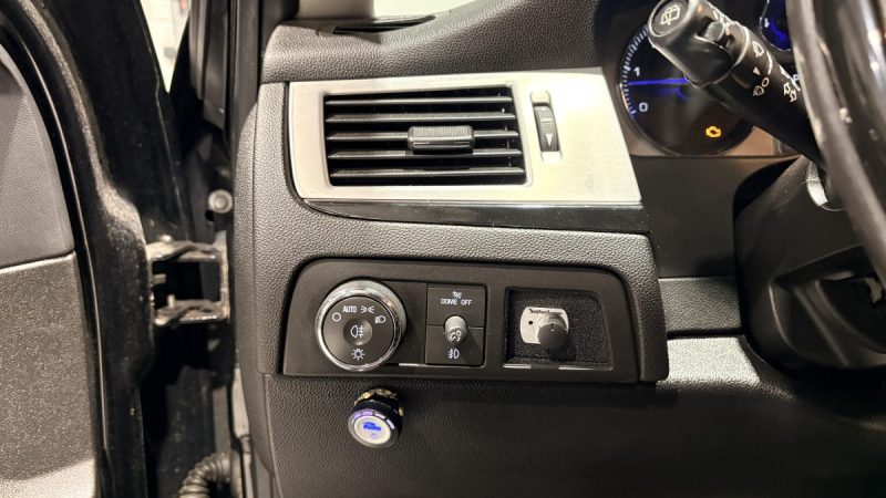 Cadillac  Escalade 409ch 2008 - GPL - 7 place - Sièges chauffants - TV escamotable - Peinture neuve 