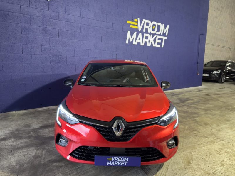 RENAULT CLIO V 1.3 TCE 130 INTENS EDITION ONE EDC 31.500KM