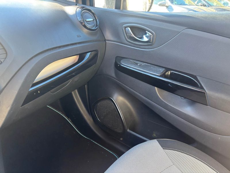 RENAULT CAPTUR I 0.9 TCE 90 898CM3 90CV  2013