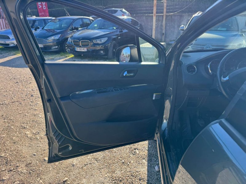 PEUGEOT 3008 1.6 HDI - 8V TURBO 2014