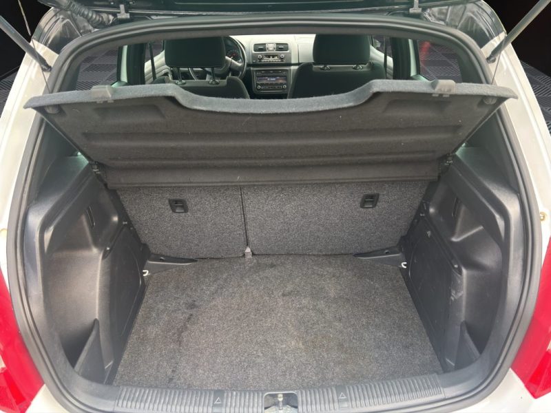 SKODA FABIA 1.2 TSI Finition Monte Carlo 85 cv