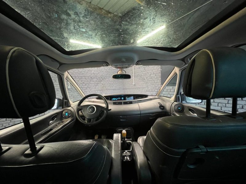 RENAULT  ESPACE IV 2.0 DCI 150CV INITIALE PARIS 7 PLACES  2011