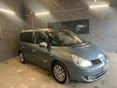 RENAULT  ESPACE IV 2.0 DCI 150CV INITIALE PARIS 7 PLACES  2011