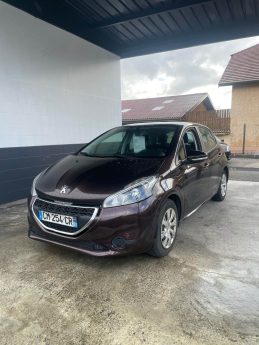 PEUGEOT 208 1.6 HDI 92CH BVM5 ACTIVE 
