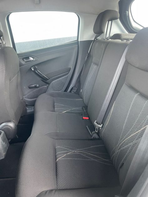 PEUGEOT 208 1.6 HDI 92CH BVM5 ACTIVE 