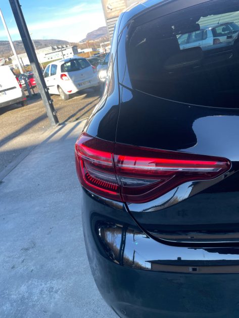 RENAULT CLIO 1.0 TCe LUTECIA 21N