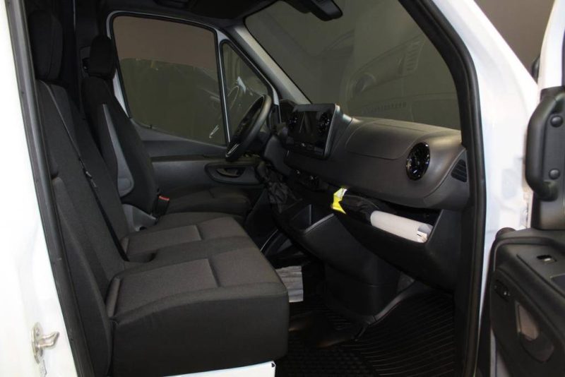 MERCEDES SPRINTER L3H2 NAVI CAM 360 93L 2023