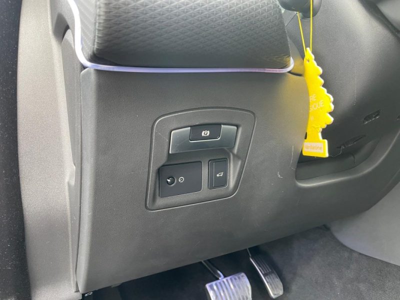 Land Rover Range Rover Sport 2.0D 240ch R-Dynamic S AWD BVA • Toit Ouvrant • Superbe État