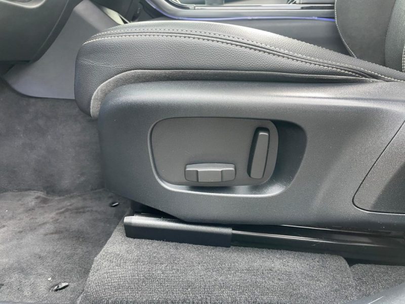 Land Rover Range Rover Sport 2.0D 240ch R-Dynamic S AWD BVA • Toit Ouvrant • Superbe État