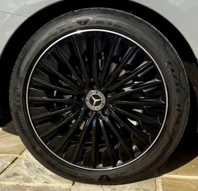 MERCEDES CLE 200 COUPE AMG LINE BVA 9G-TRONIC 2.0 204ch / SIÈGES ÉLECTRIQUES À MÉMOIRE / TO / 1 MAIN