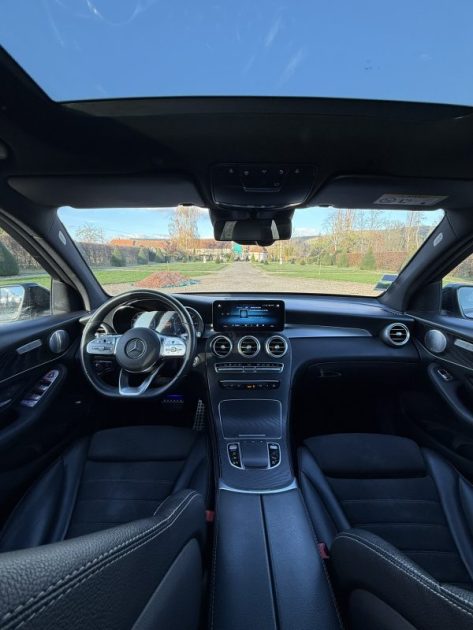 MERCEDES GLC 300D AMG LINE 4MATIC BVA 9G-TRONIC 2.0 245ch / SIÈGES ÉLECTRIQUES / TOIT OUVRANT PANO