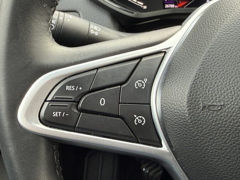 RENAULT CLIO V 1.0 TCE 90cv Intens Carplay / Caméra de recul / Jantes 17 Pouces