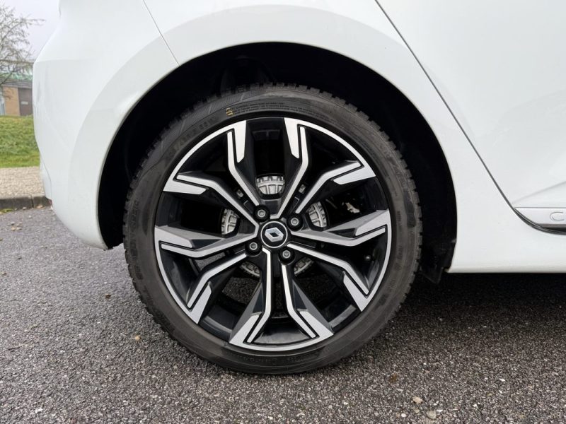 RENAULT CLIO V 1.0 TCE 90cv Intens Carplay / Caméra de recul / Jantes 17 Pouces