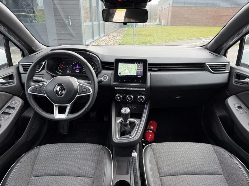 RENAULT CLIO V 1.0 TCE 90cv Intens Carplay / Caméra de recul / Jantes 17 Pouces