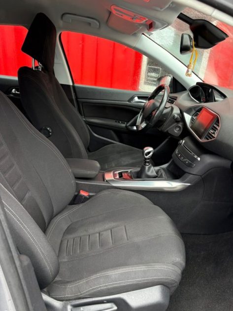 PEUGEOT 308 II 1.6 E-HDI FAP 115CH ALLURE 2014