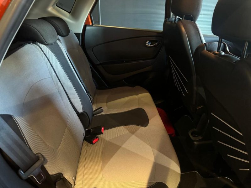 RENAULT CAPTUR 0.9 TCE 90 INTENS / 1ERE MAIN / ENTRETIEN RENAULT COMPLET  2014