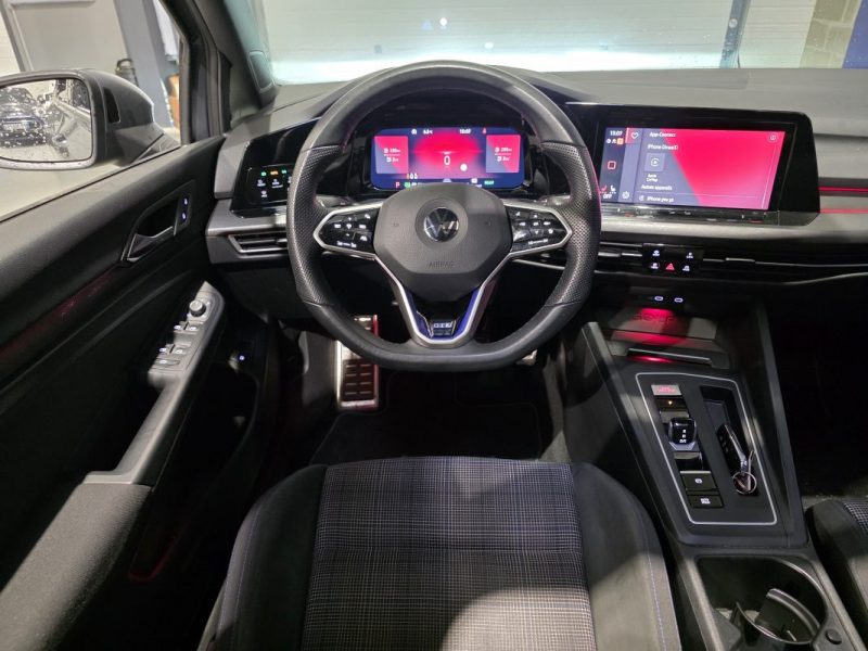 VOLKSWAGEN GOLF 8 1.4 eHybrid 245ch GTE DSG6 / SUIVI VW / TOIT OUVRANT